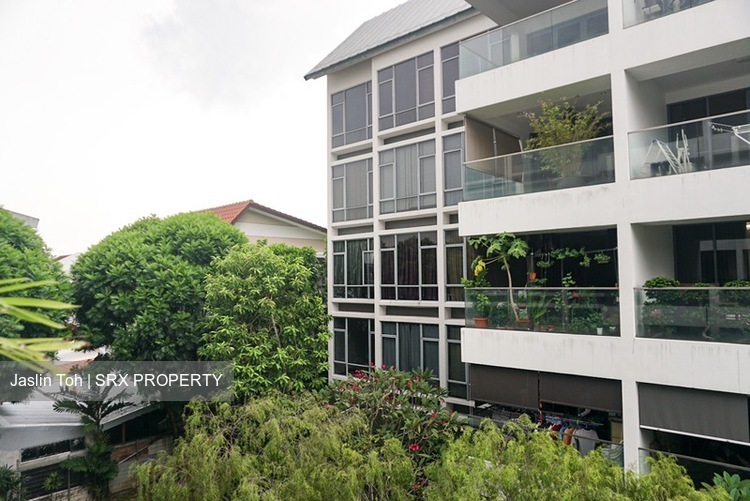 Jalan Mata Ayer (D16), Condominium For Sale 92263561